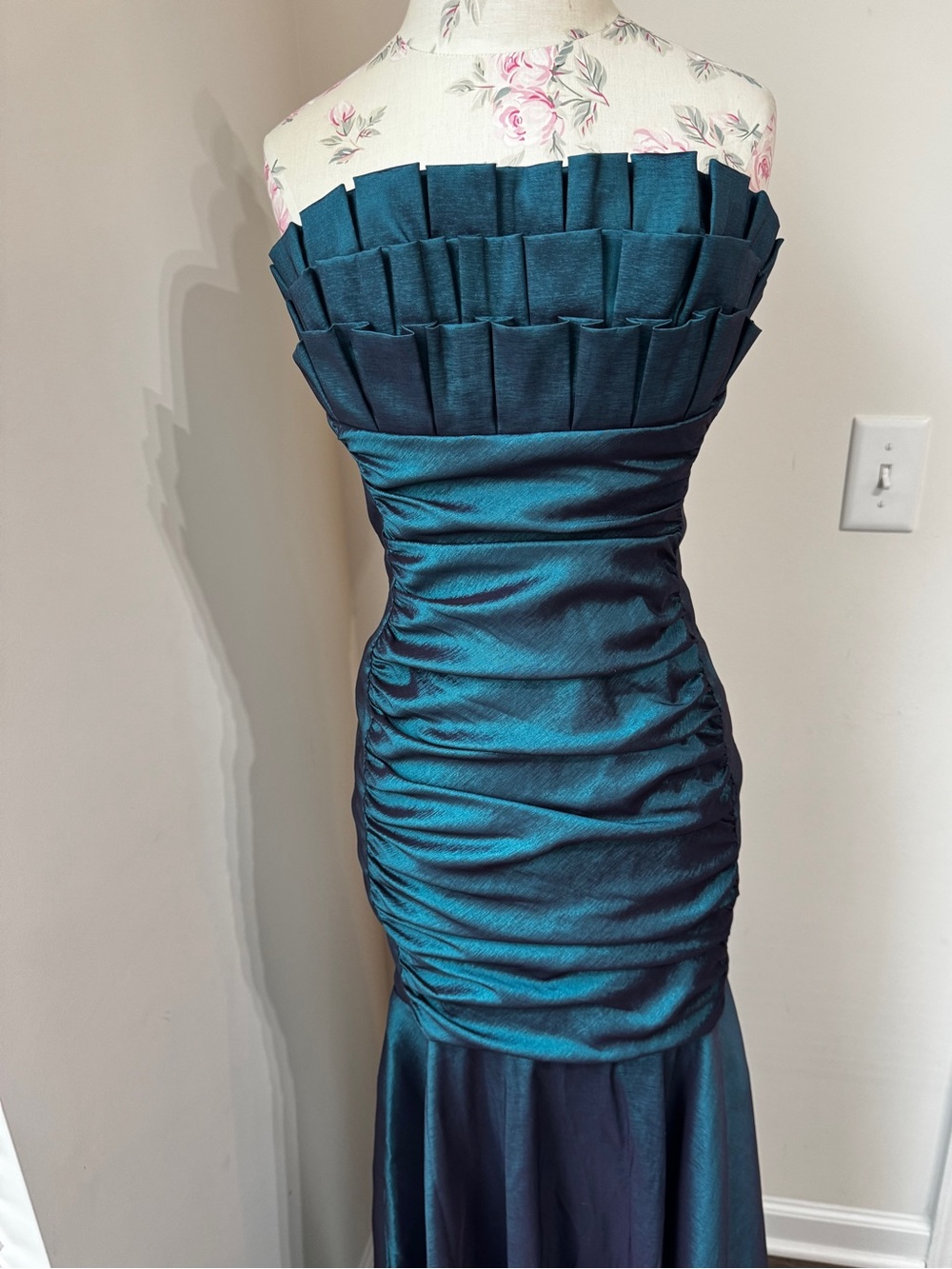 Xscape Strapless Pleated Bodice Ruched Mermaid Gown in Teal - Picture 6 of 16